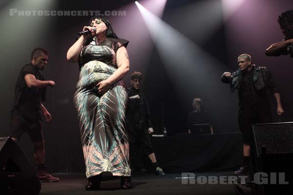 BETH DITTO - 2011-05-27 - PARIS - Nef Nord - Grande Halle - 